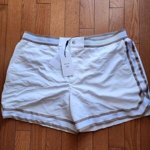 REISS X CHE White and Brown Striped Shorts